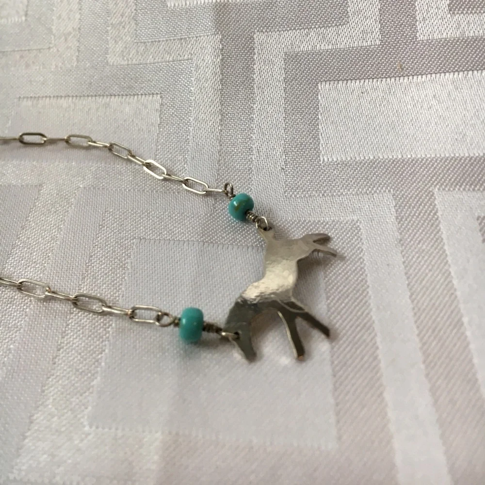 Elegant Silver Necklace with Horse Pendant and Turquoise Accents - Picture 3 of 4